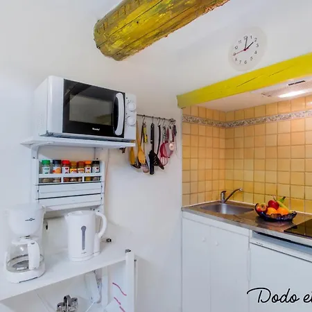Apartment Captivating Studio Downtown With Ac - Dodo Et Tartine